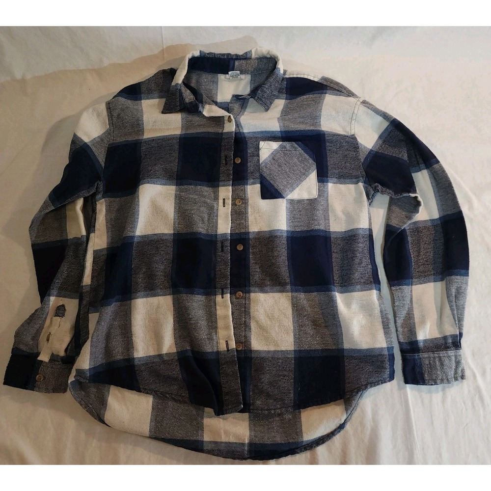 Rue21 Shirt Womens L Blue White Knit Plaid Cabincore Campcore Cozy Flannel